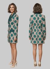 Load image into Gallery viewer, Side and back view