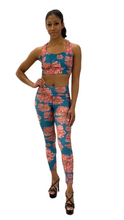 Load image into Gallery viewer, Peonies High Waist Pocket Leggings