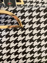 Load image into Gallery viewer, Houndstooth Clutch
