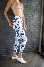 Load image into Gallery viewer, Blue Cornflower High Waist Pocket Leggings
