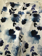 Load image into Gallery viewer, Blue Cornflower High Waist Pocket Leggings