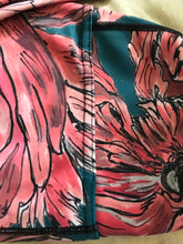 Load image into Gallery viewer, Peonies High Waist Pocket Leggings