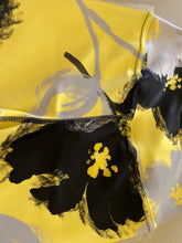 Load image into Gallery viewer, Sunshine Floral High Waist Pocket Leggings
